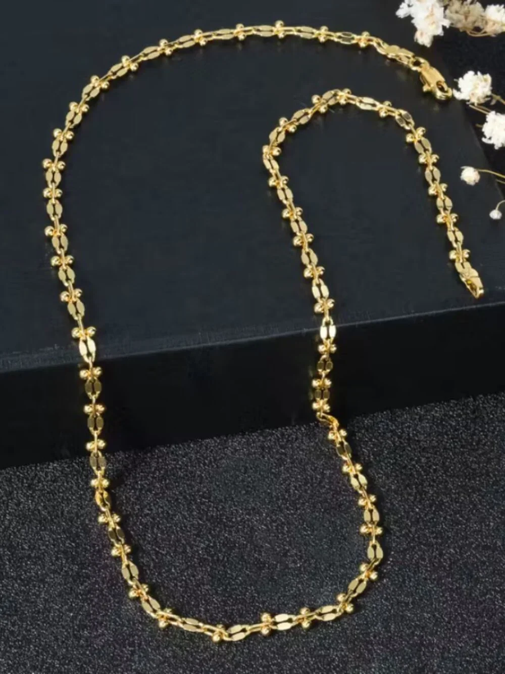 18K Gold 18